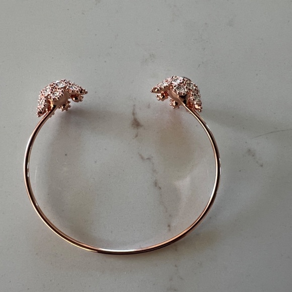 Ted Baker Jewellery Seniie Crystle Daisy Lace Cuff Rose Bangle - Picture 3 of 5